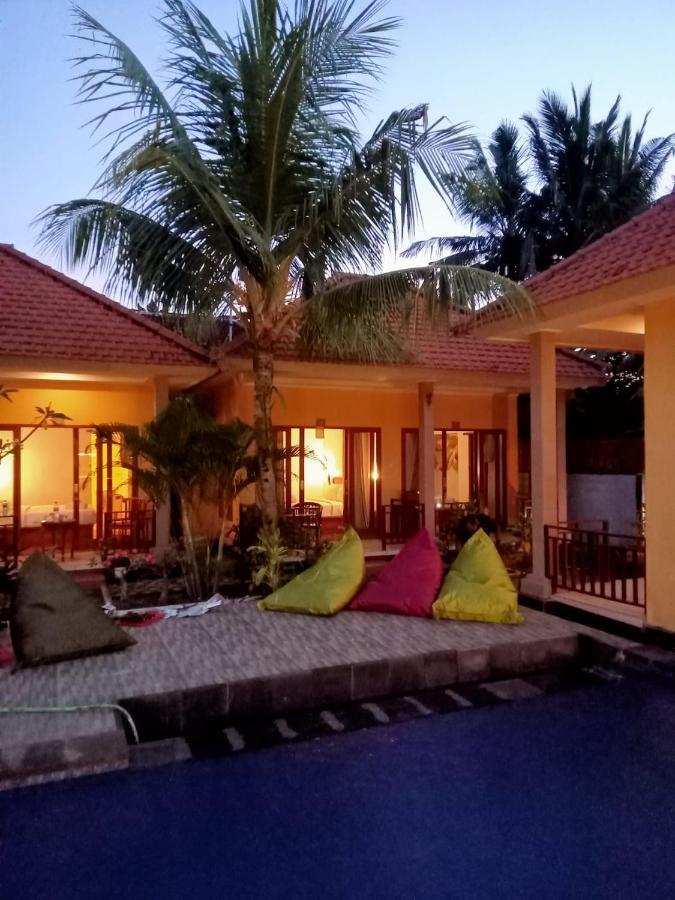 Yellow Bridge Guest House Lembongan Exterior foto